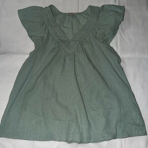 Lucky Brand Green Flutter Sleeve Top